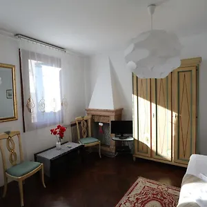 https://lovely-apartment-in-venice.hotelslidodijesolo.com