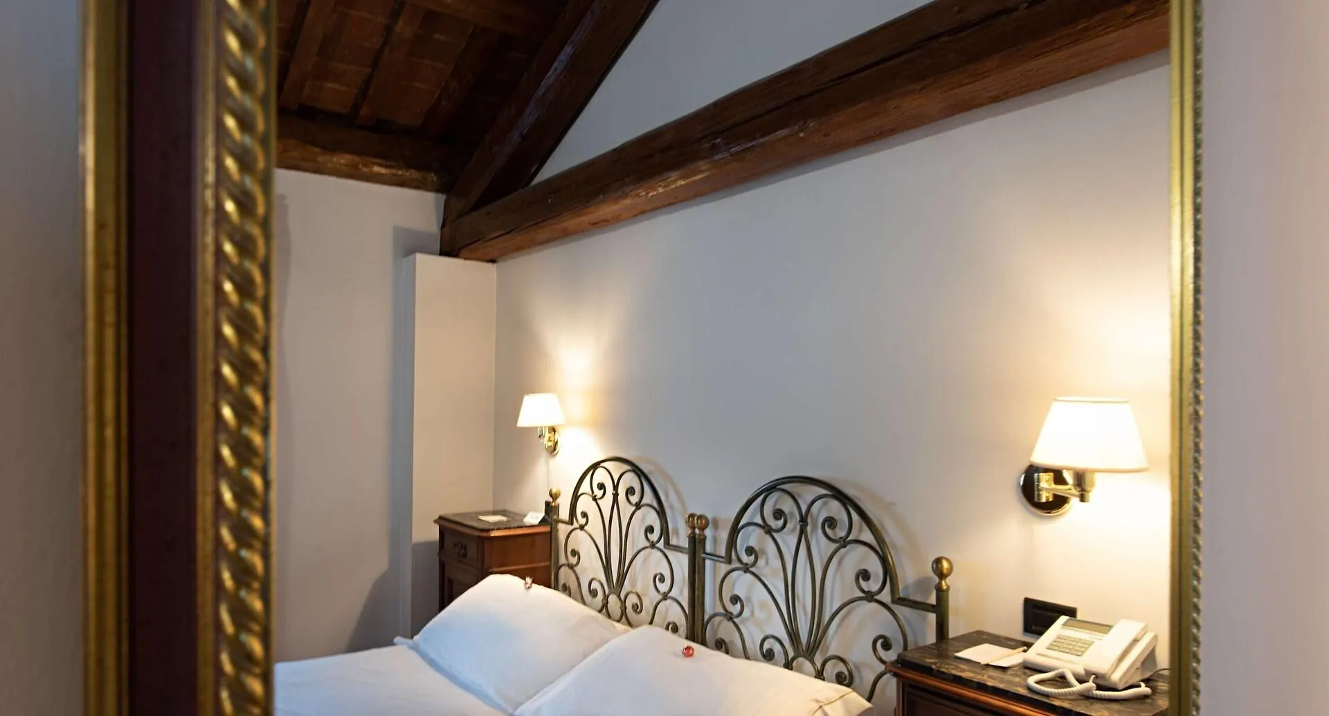 Best Western Plus Hotel Villa Tacchi Gazzo  4*, Gazzo (Veneto) Italy